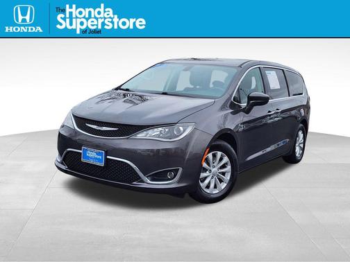 2018 Chrysler Pacifica Touring Plus