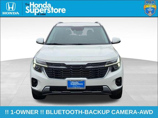 Snow White Pearl 2024 Kia Seltos S