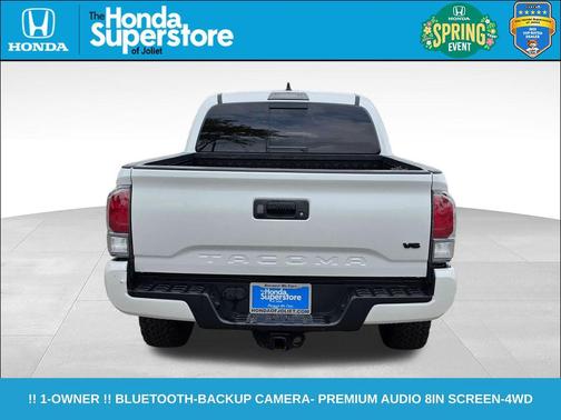 Pearl 2022 Toyota Tacoma TRD Sport