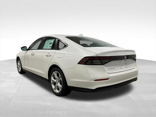2025 Honda Accord LX 1.5T