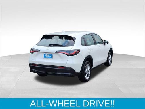 2025 Honda HR-V LX
