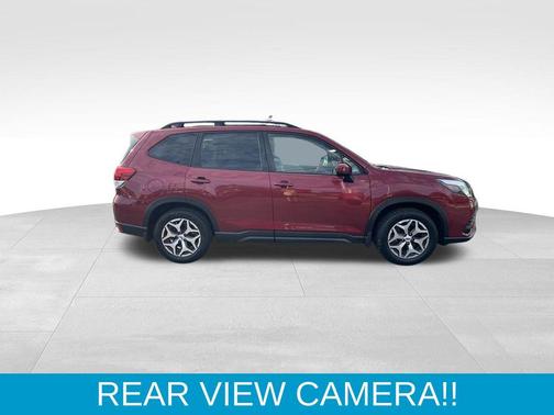 2022 Subaru Forester Premium