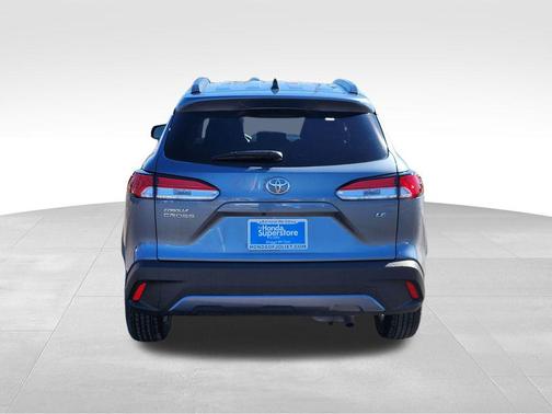 2025 Toyota Corolla Cross LE