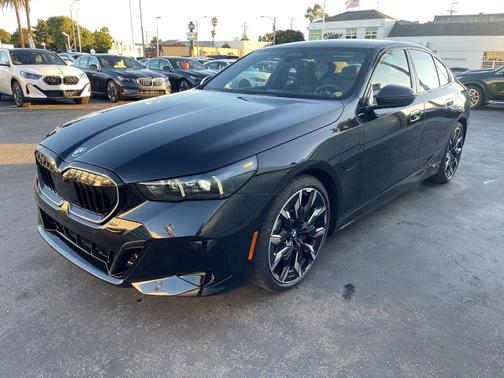 2026 BMW 550e 550e xDrive