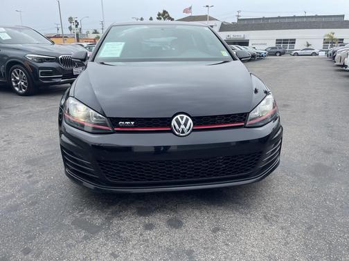 2016 Volkswagen Golf GTI 2.0T S 4-Door