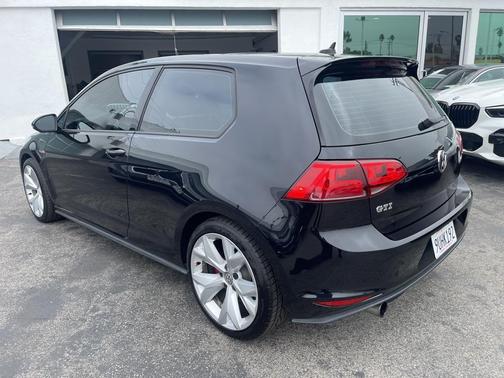 2016 Volkswagen Golf GTI 2.0T S 4-Door