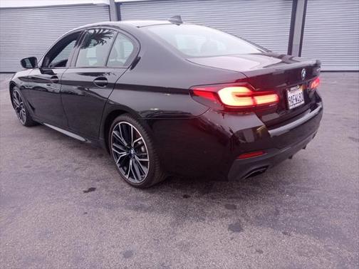 2022 BMW 540 i