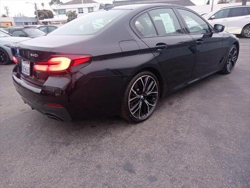 2022 BMW 540 i
