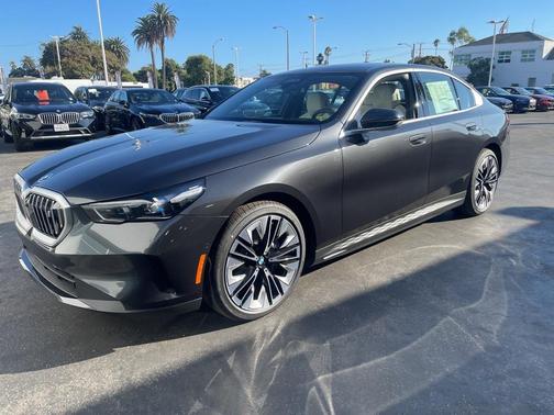 2026 BMW i5 eDrive40