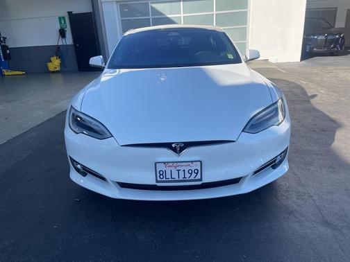 2019 Tesla Model S 100D