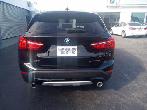 2022 BMW X1 sDrive28i