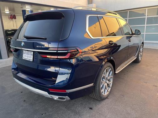 2026 BMW X7 xDrive40i