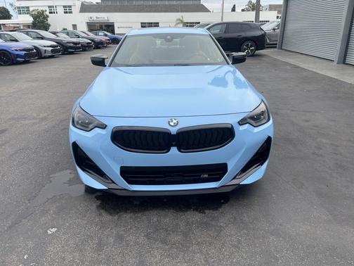 2025 BMW M240 i