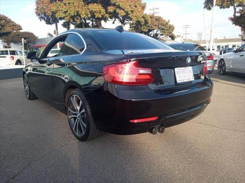 2017 BMW 230 230i