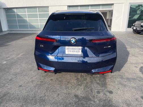 2026 BMW iX xDrive60