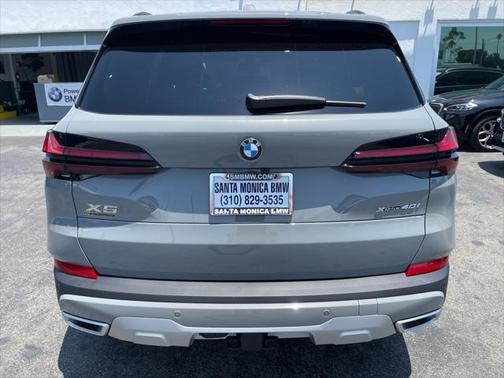 2025 BMW X5 xDrive40i