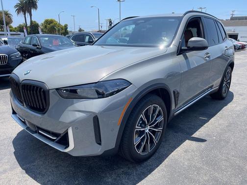 2025 BMW X5 xDrive40i