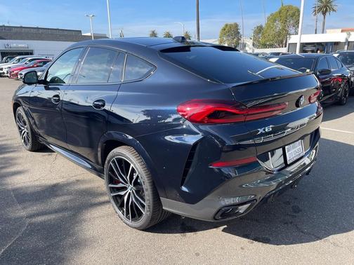 2026 BMW X6 xDrive40i