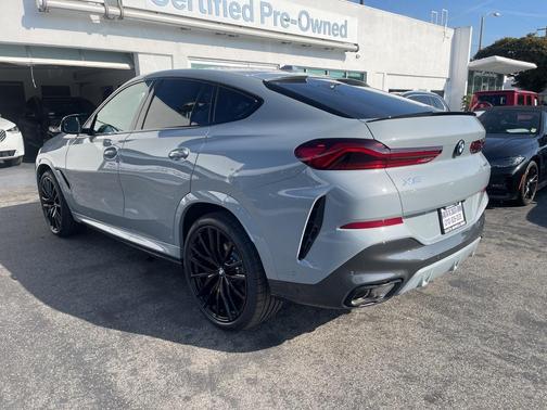 2026 BMW X6 xDrive40i