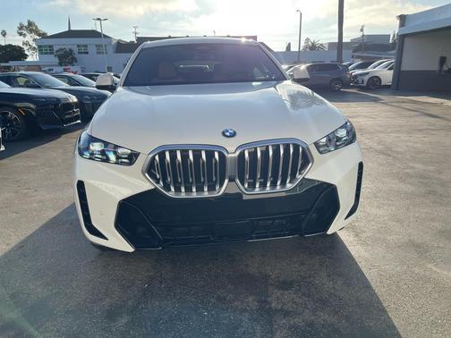2026 BMW X6 xDrive40i