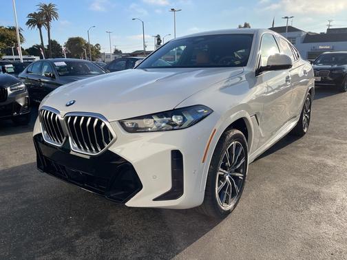 2026 BMW X6 xDrive40i