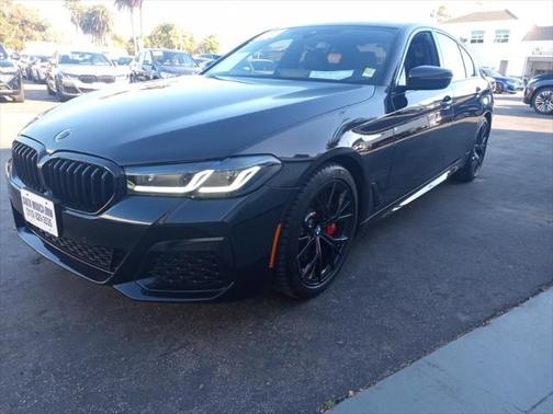 2022 BMW 530 i
