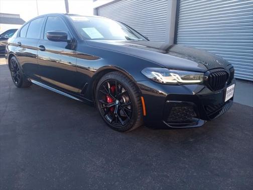 2022 BMW 530 i