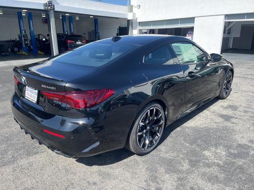 2026 BMW M440 i