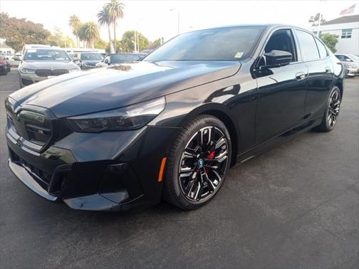 2024 BMW i5 M60