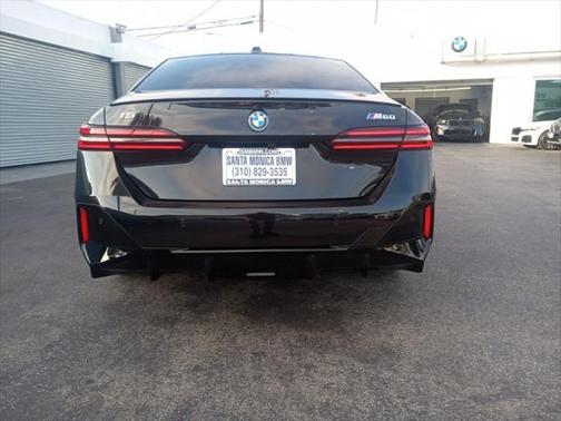 2024 BMW i5 M60