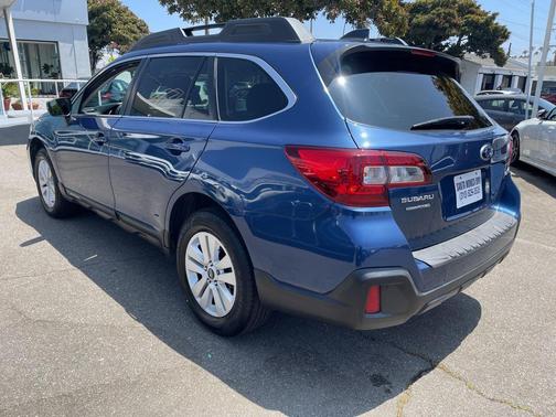 2019 Subaru Outback 2.5i Premium