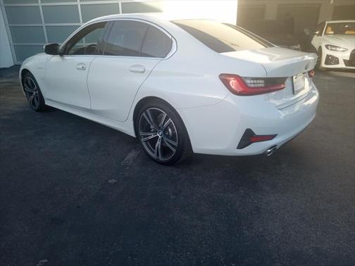 2021 BMW 330e Base