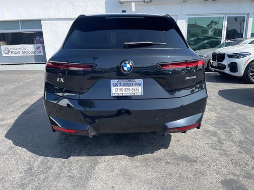 2026 BMW iX xDrive45