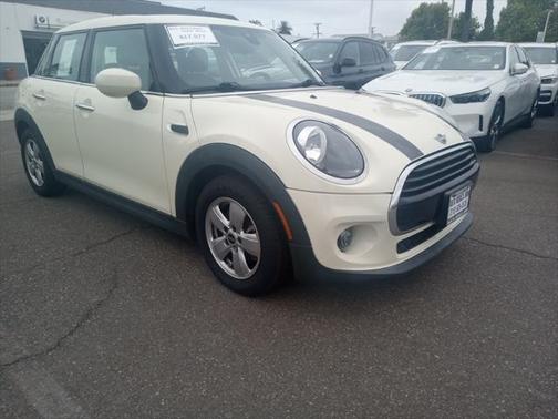 2021 MINI Hardtop Cooper