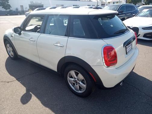 2021 MINI Hardtop Cooper