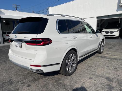 2026 BMW X7 xDrive40i