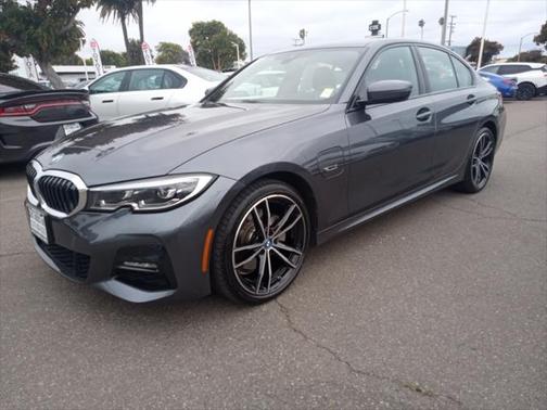 2022 BMW 330e Base