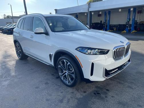 2026 BMW X5 PHEV xDrive50e