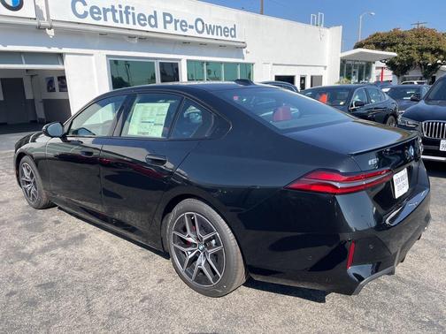 2026 BMW i5 eDrive40
