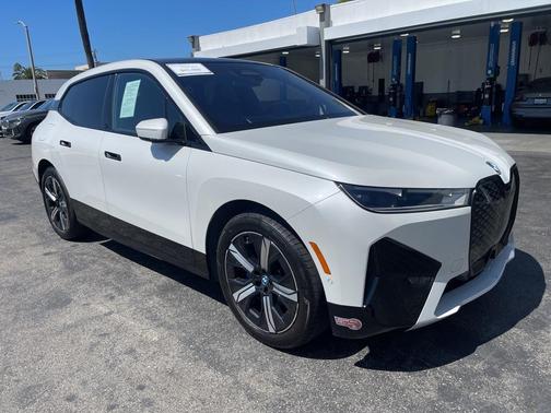 2022 BMW iX xDrive50