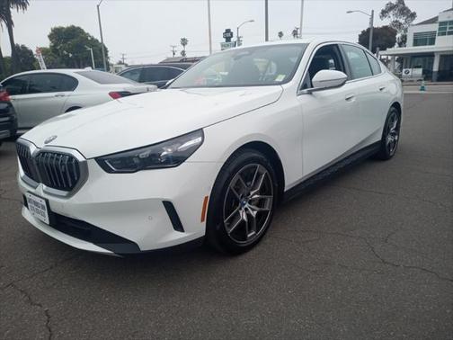 2024 BMW i5 eDrive40