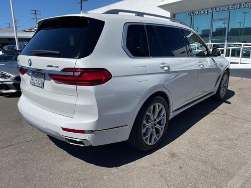 2022 BMW X7 xDrive40i
