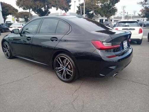 2022 BMW 330e Base