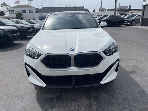 2026 BMW X2 xDrive28i