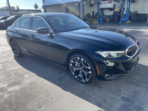 2025 BMW 330 i