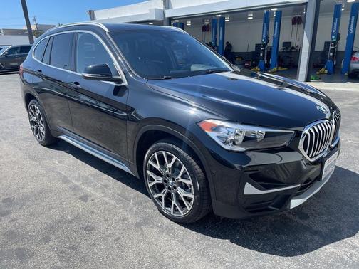 2022 BMW X1 sDrive28i