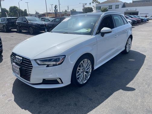 2018 Audi A3 e-tron 1.4T Premium