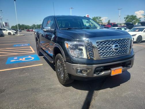 2018 Nissan Titan Platinum Reserve