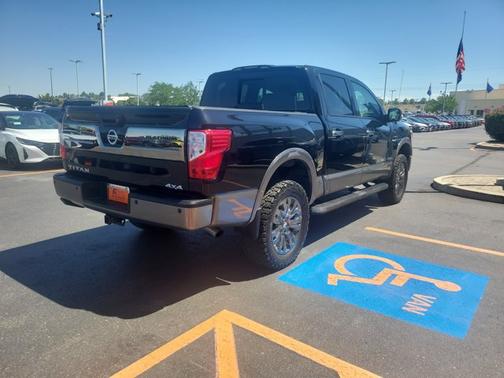 2018 Nissan Titan Platinum Reserve
