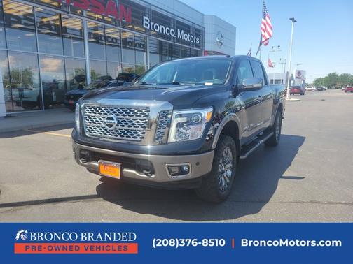2018 Nissan Titan Platinum Reserve